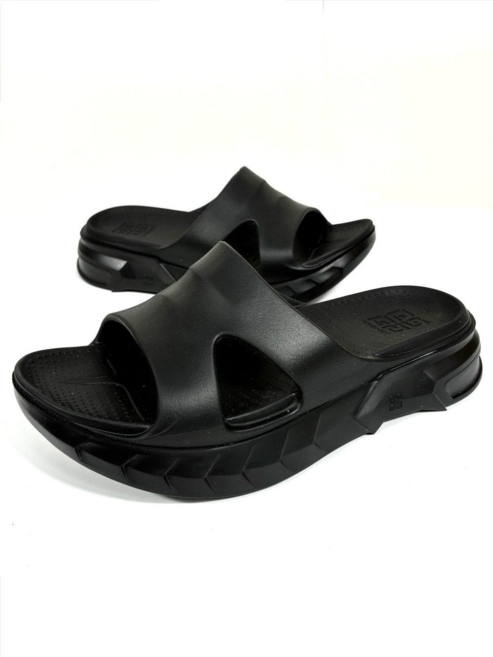 Givenchy Marshmallow Slide Sandals Black 39 EU NEW